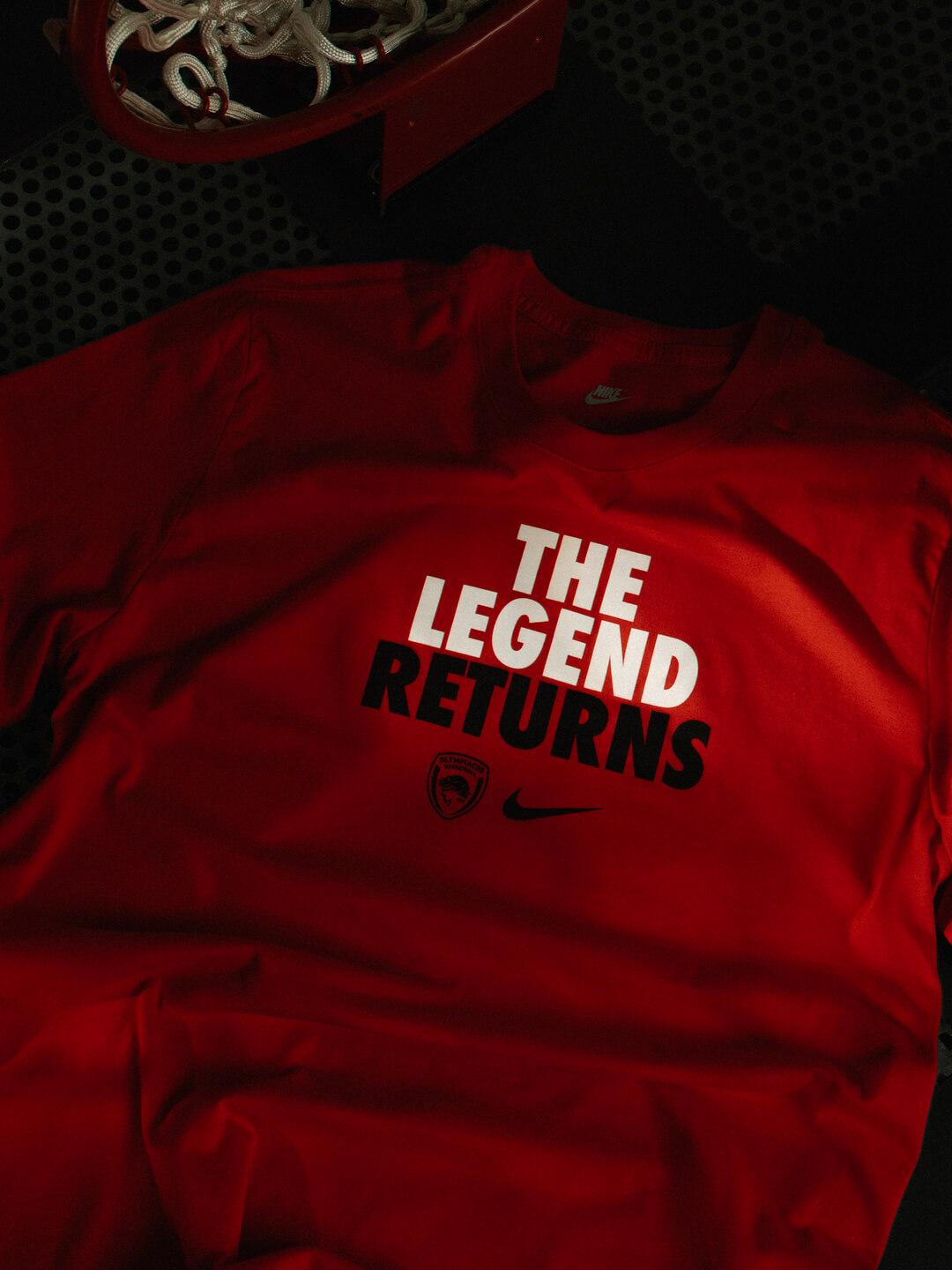 THE LEGEND RETURNS